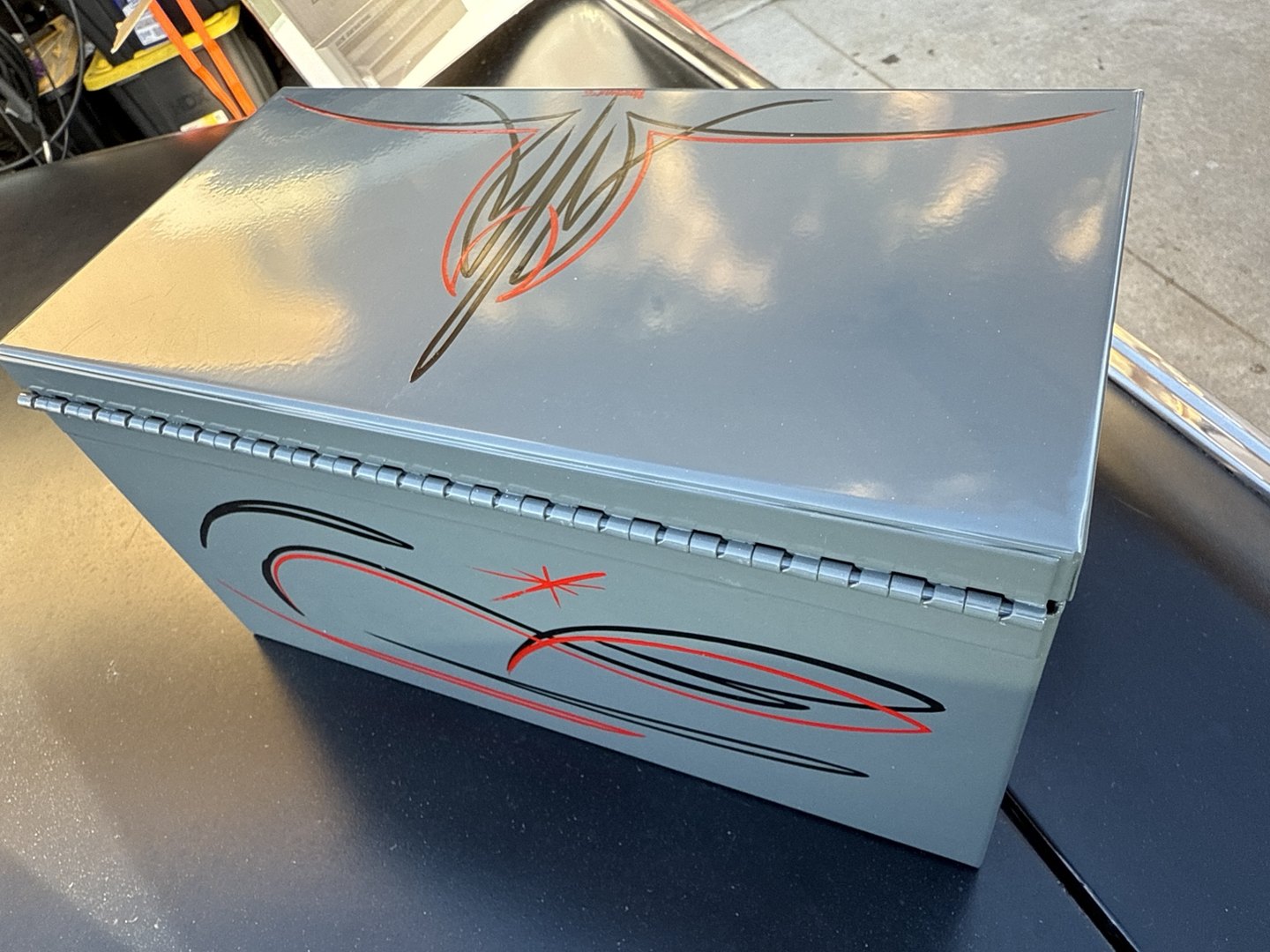 Gray toolbox, view 2
