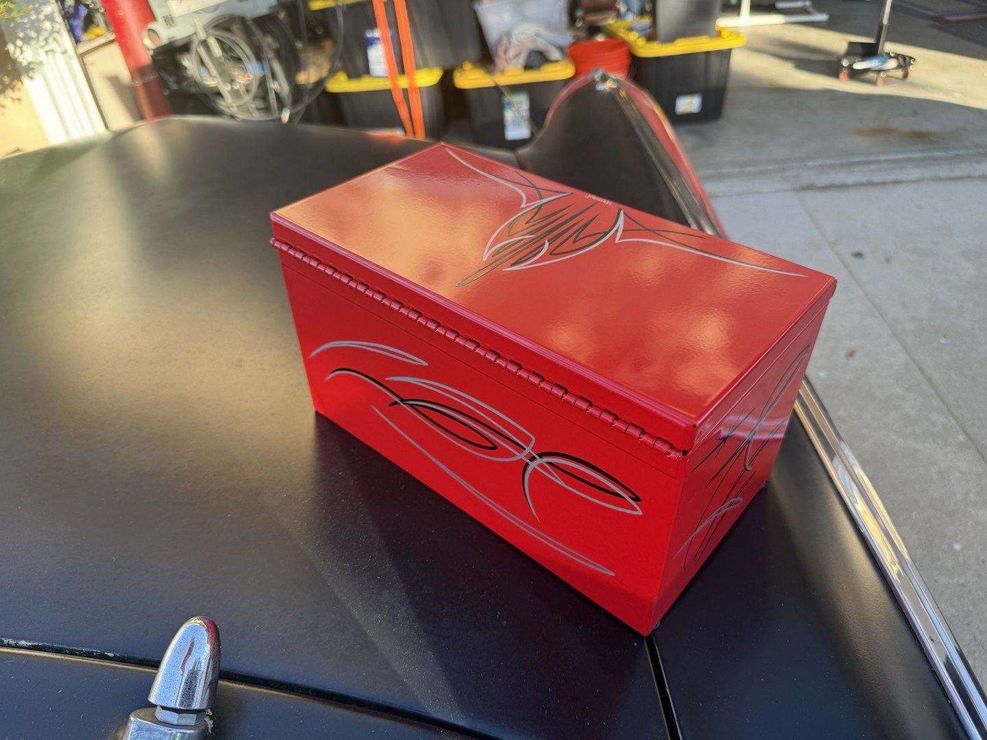 Red · black & silver toolbox, view 5